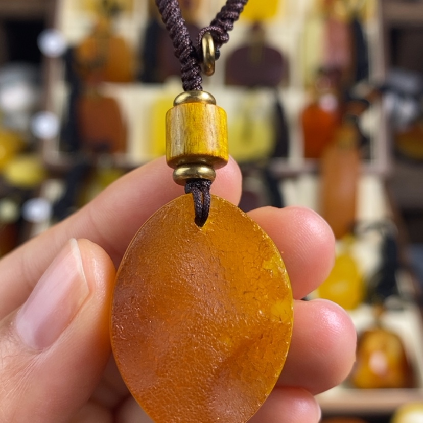 【闪购商品】蜜蜡裸石未镶嵌