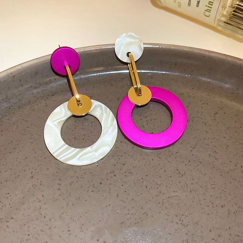 合金亚克力耳饰 欧美夸张大圆圈高级感拼色不对称吊坠耳环（6.5CM）