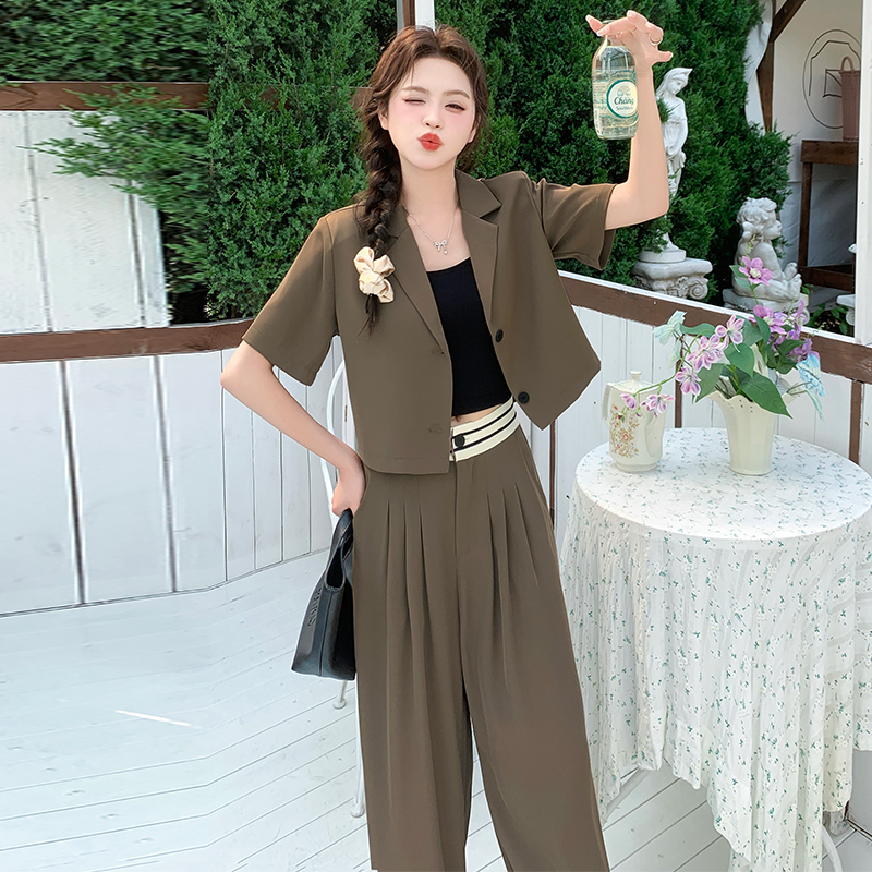 时尚套装夏日西装两件套！时尚成熟风两件套短袖显瘦气质小个子