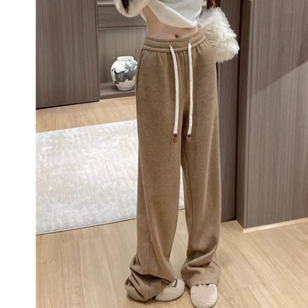 【C位】2024新款南油女装欧货松紧腰加绒加厚休闲直筒宽松阔腿卫裤