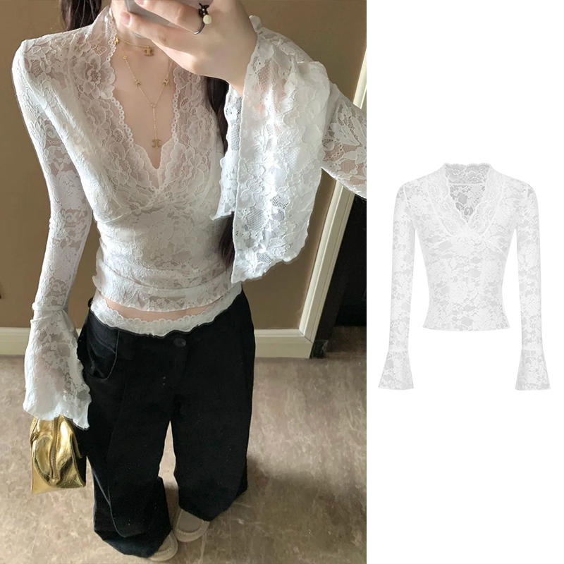 Moses Queen/魔西女王设计感性感V领收腰显瘦蕾丝衫纯欲修身上衣