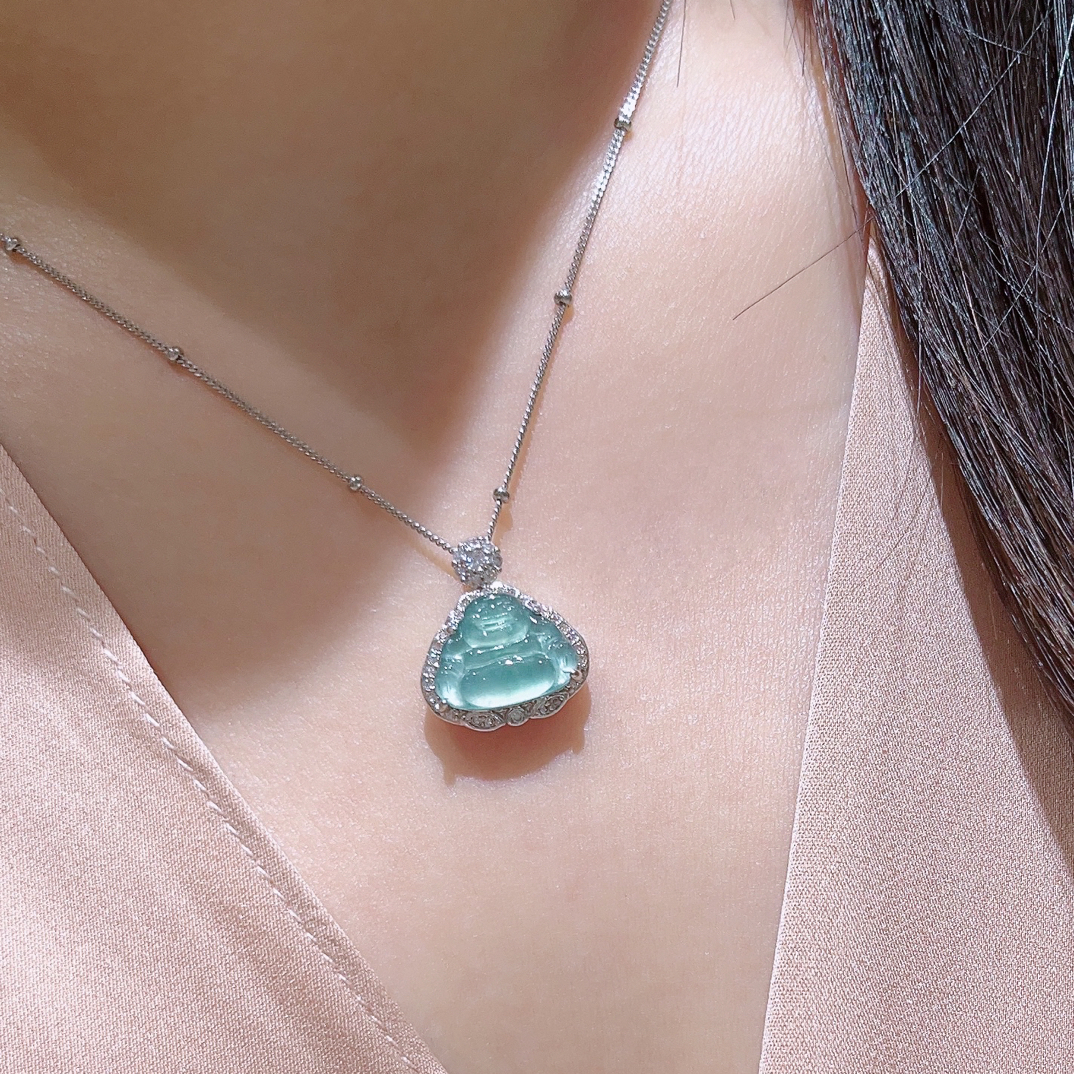 翡翠A货佛公挂件