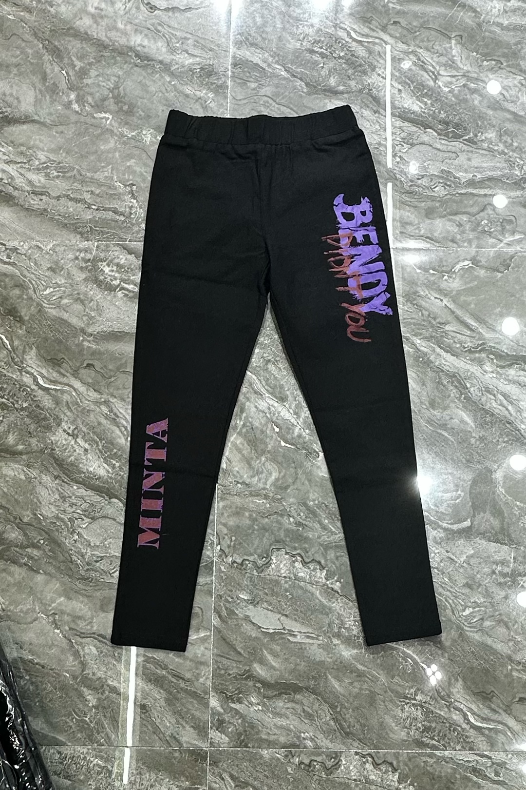 潮牌女装加绒小脚打底裤大码宽松大版小脚裤高弹