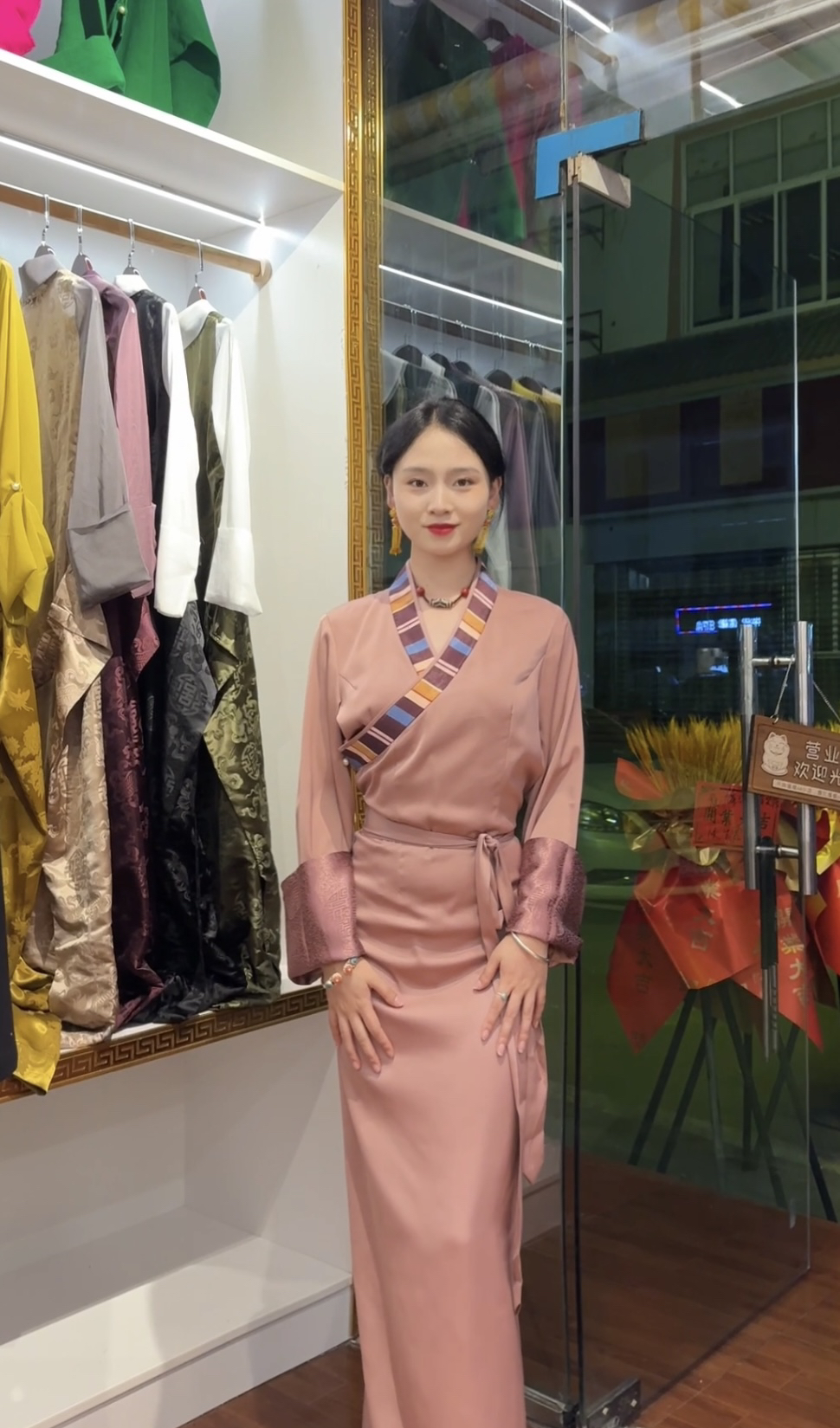 西藏服新款高级气质百搭时尚