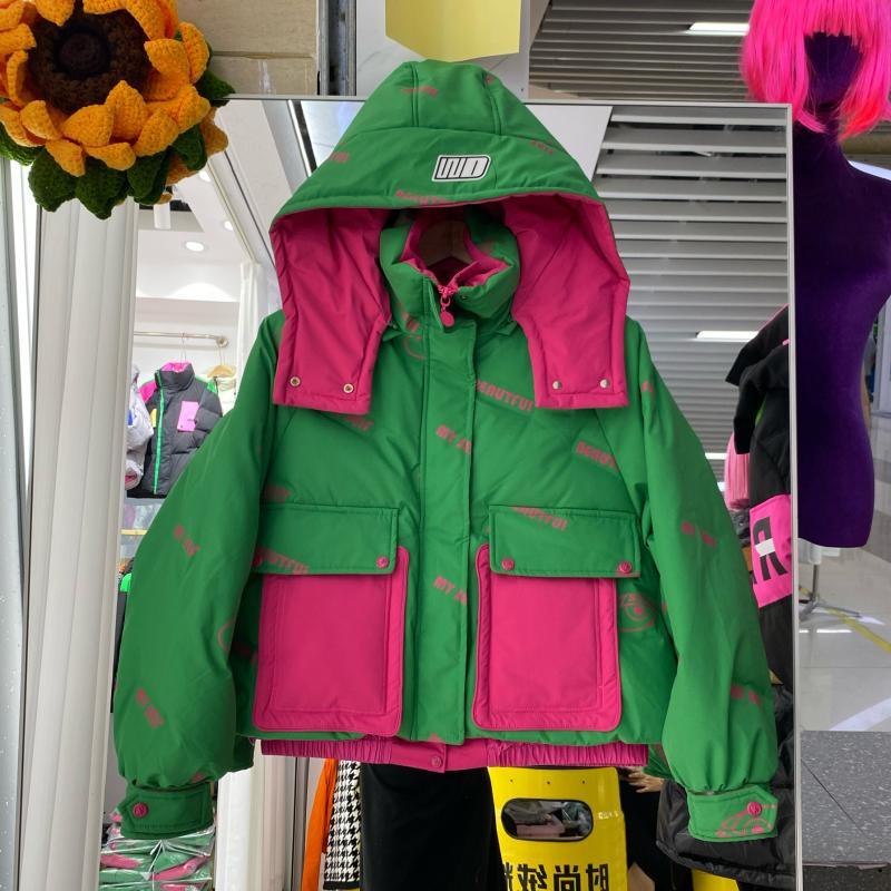 2025冬季新款可脱卸帽羽绒服女短款时尚字母印花白鸭绒保暖外套