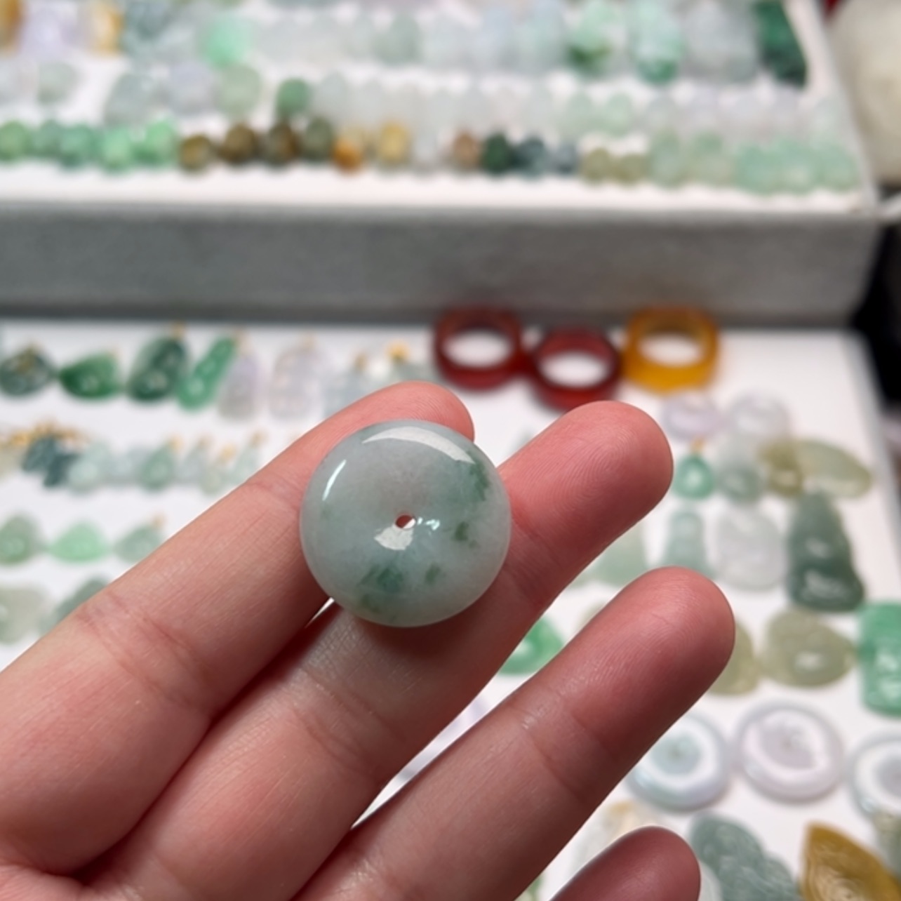 【闪购商品】翡翠颈饰未镶嵌好*双