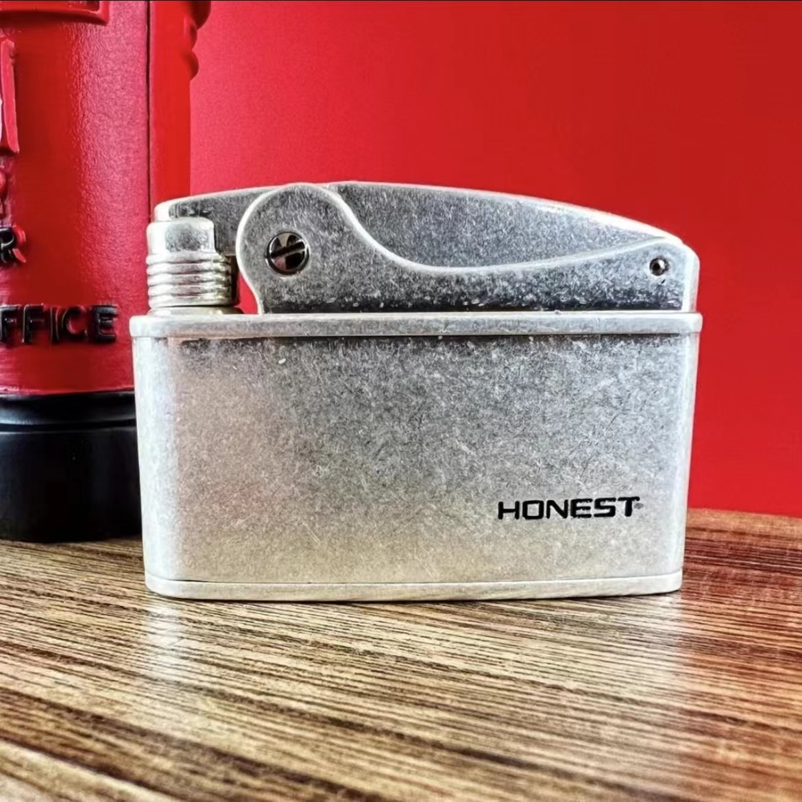 HONEST/百诚海鹰全自动煤油磕头机男士礼品砂轮创意一键点火纯铜