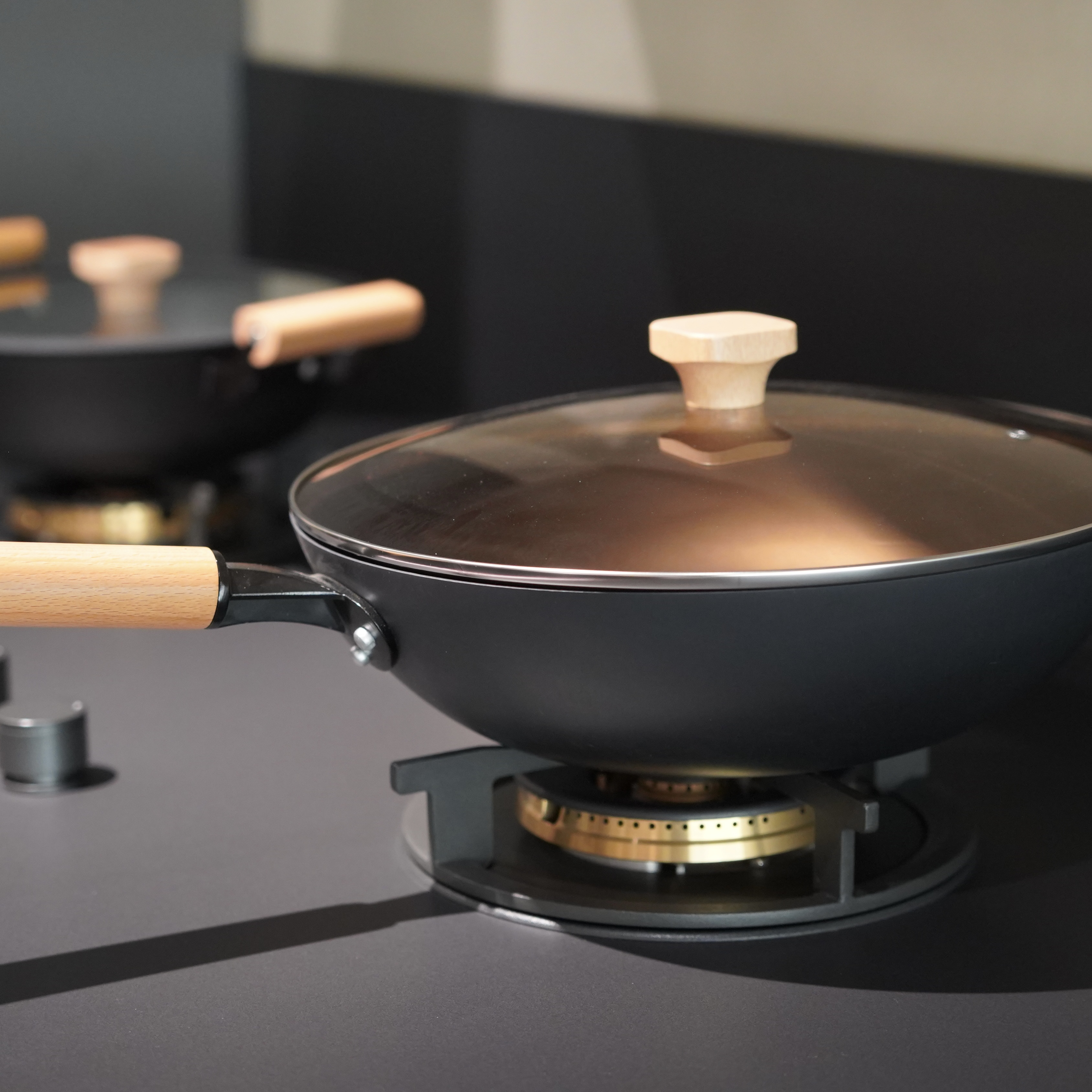 JOIRON玖恩TOMASLI轻量化铸铁铁锅平底炒锅32㎝炒锅需开锅养锅