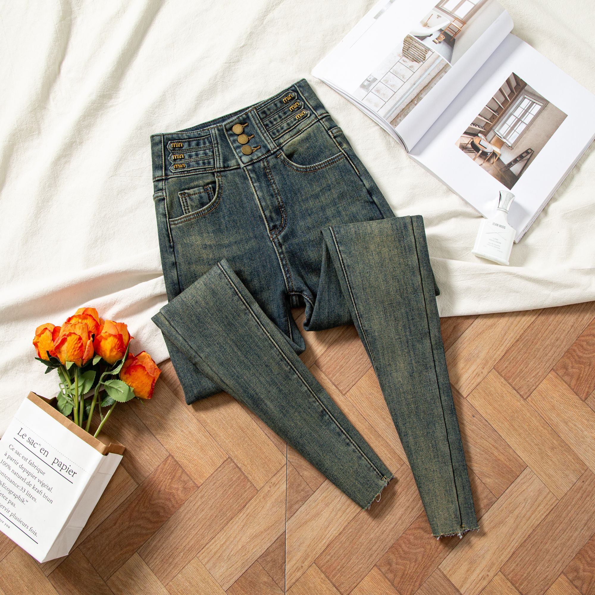 2025秋冬新款小个子加绒高腰显瘦牛仔裤女弹力修身百搭保暖小脚裤