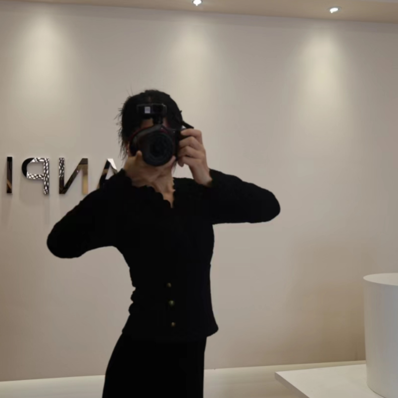 YANPING/燕苹法式加绒秋冬名媛显瘦百搭设计感女气质打底衫CX2396