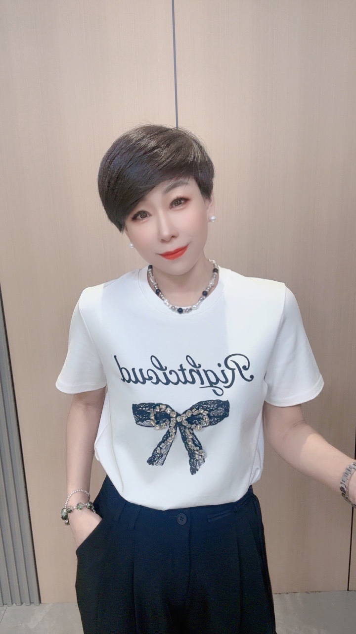 29-49高端时尚女装韩版潮流设计感百搭修身显瘦气质夏装T恤短款