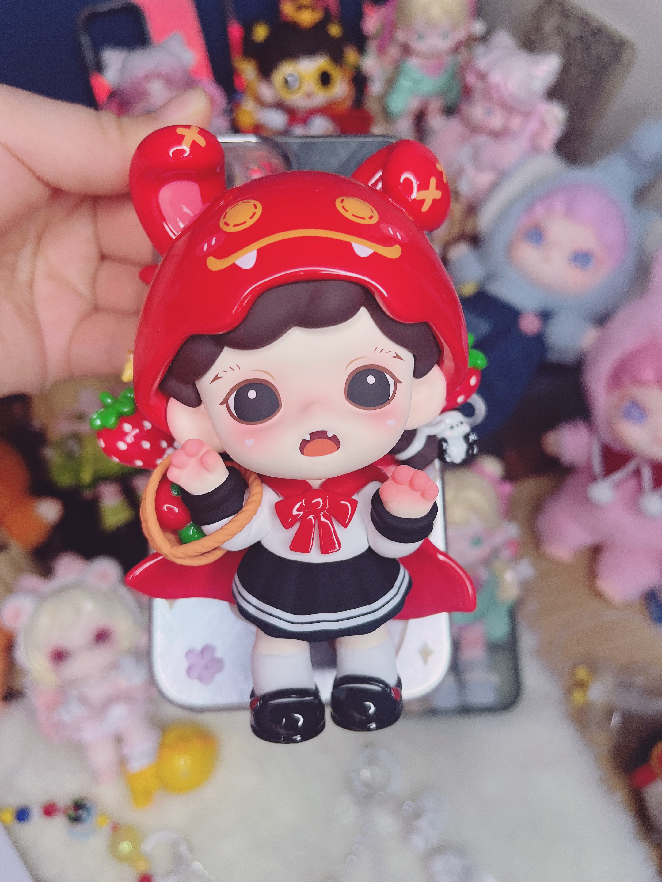 不能说的秘密系列正品定制手机背夹潮玩手绘珠串珠挂链