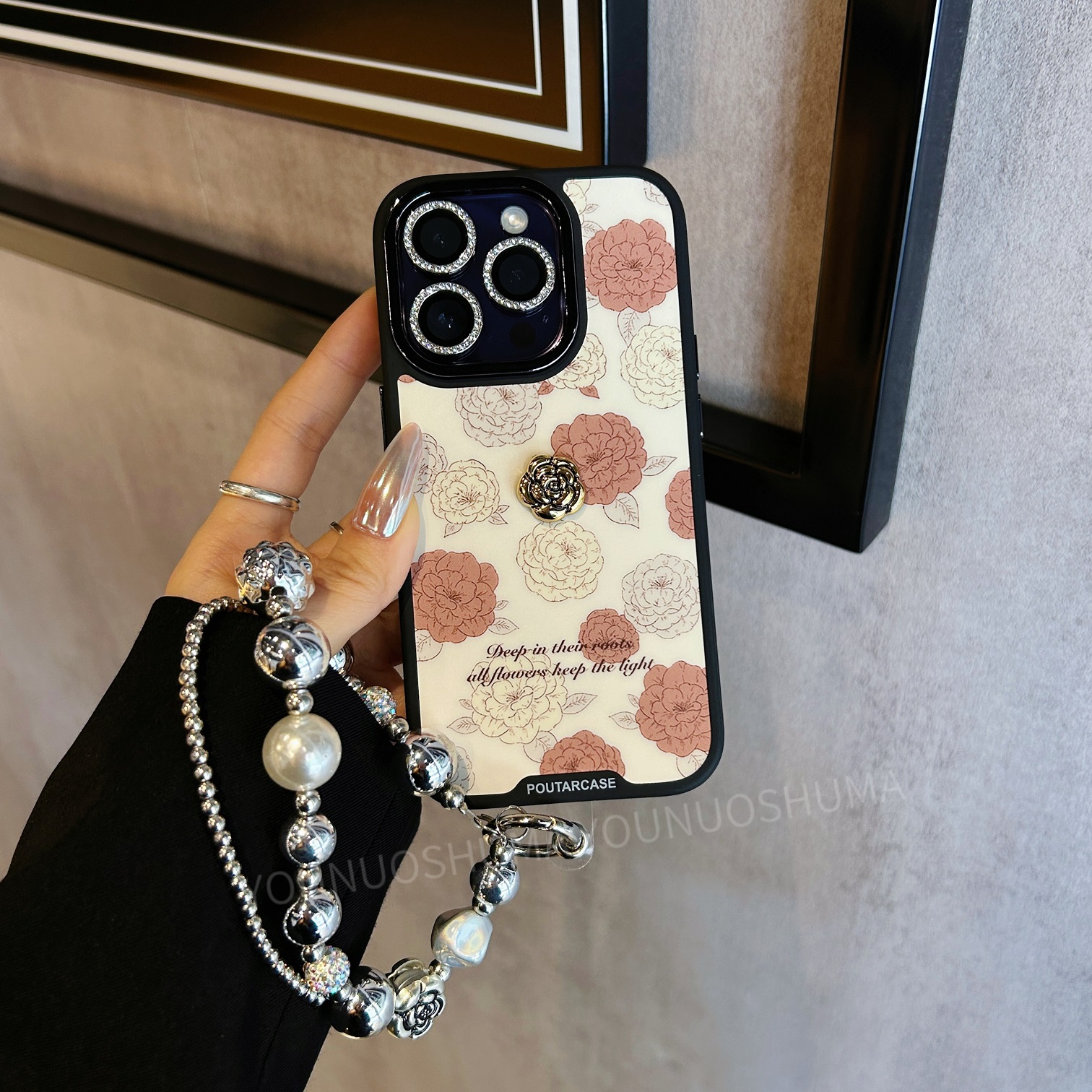 【苹果】iPhone15/14/13promax秋冬贴片橘白山茶花防摔女新款手机壳
