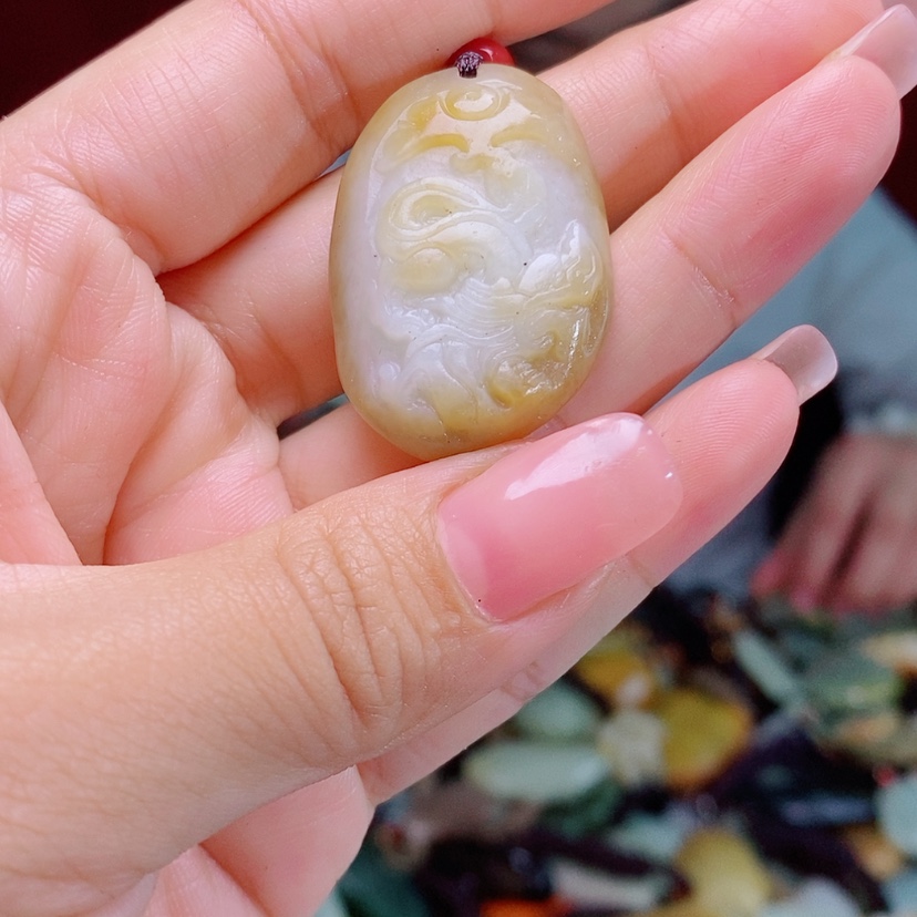 【闪购商品】和田玉（糖玉）颈饰未镶嵌