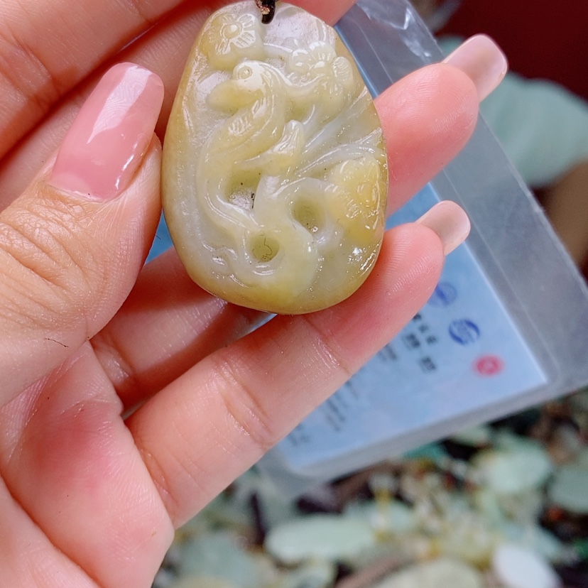 【闪购商品】和田玉颈饰未镶嵌