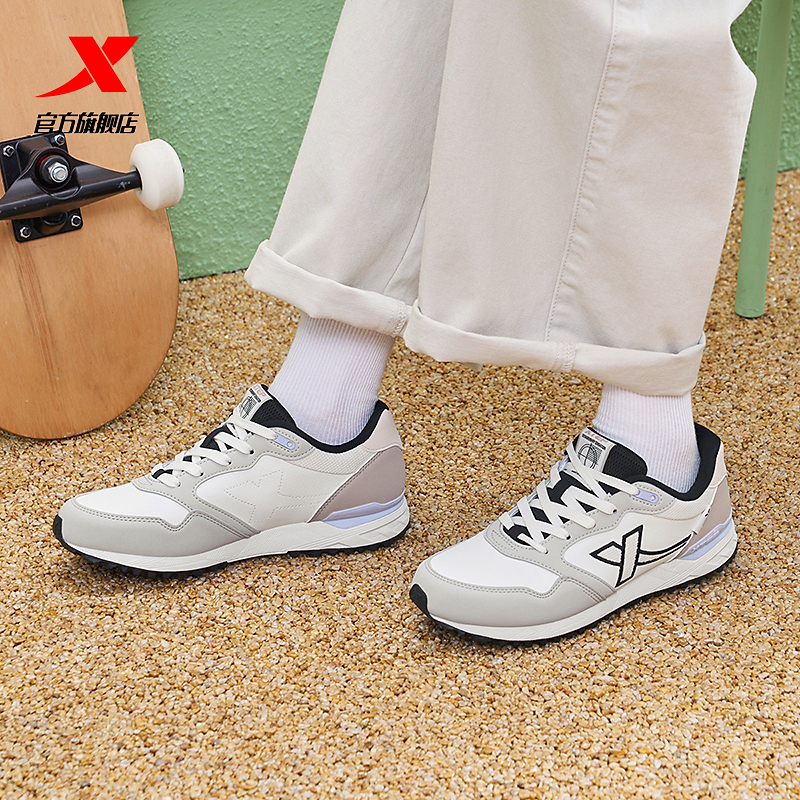 特步经典80复古运动鞋女鞋轻便百搭休闲鞋潮流男鞋976118320058