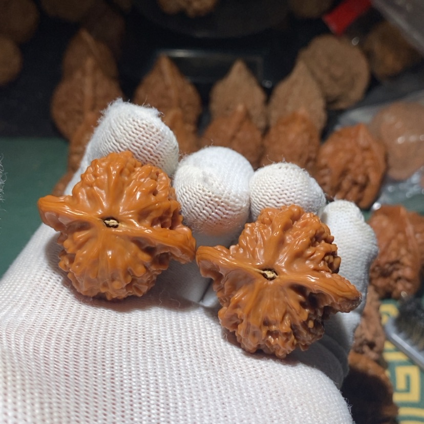 【闪购商品】文玩核桃吊坠升*