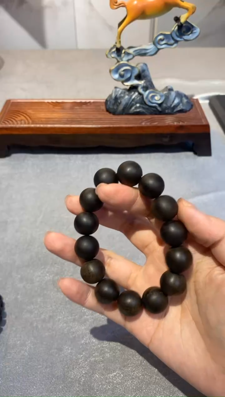 【闪购商品】沉香手串绿棋沉水单圈Q16430366