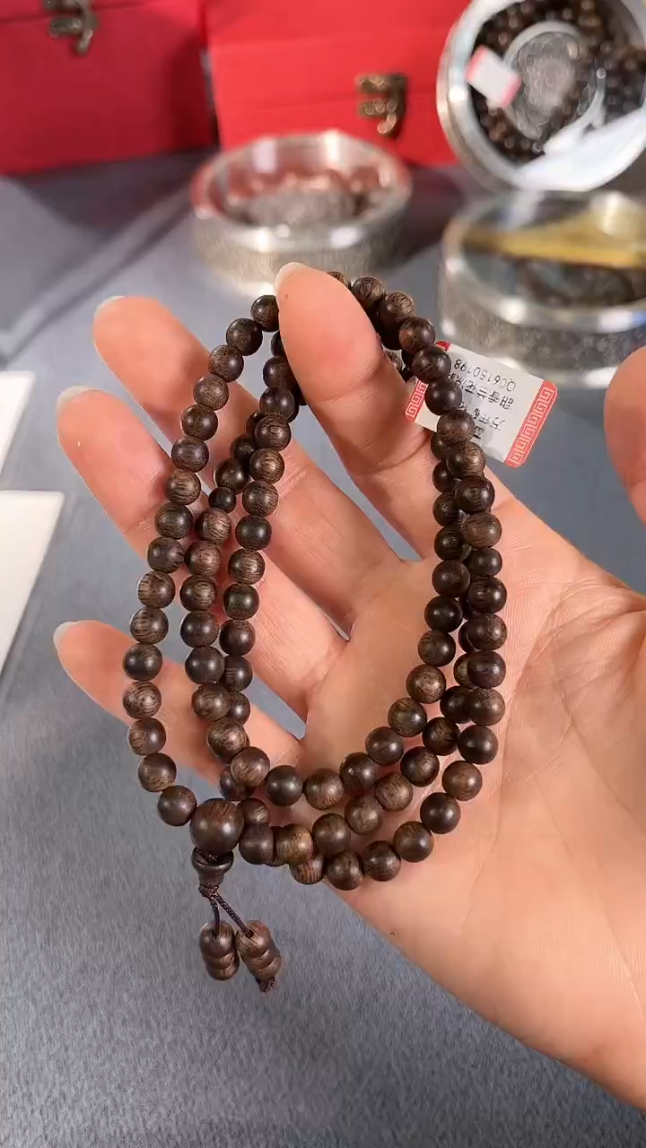 【闪购商品】沉香手串富森矿化料06*108多圈