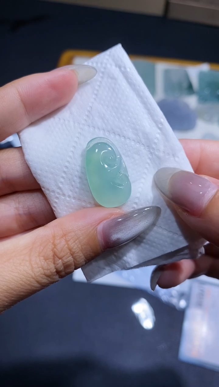 【闪购商品】定制翡翠未镶嵌翡翠