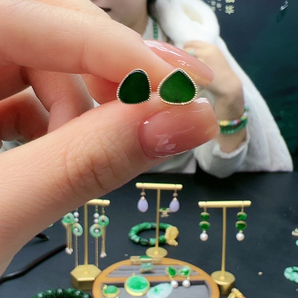 【闪购商品】翡翠耳饰18K金镶嵌