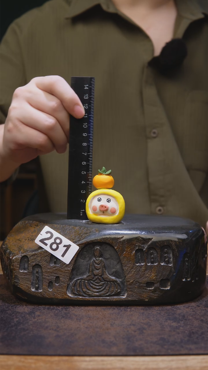 【闪购商品】陶瓷手工猪头摆件281