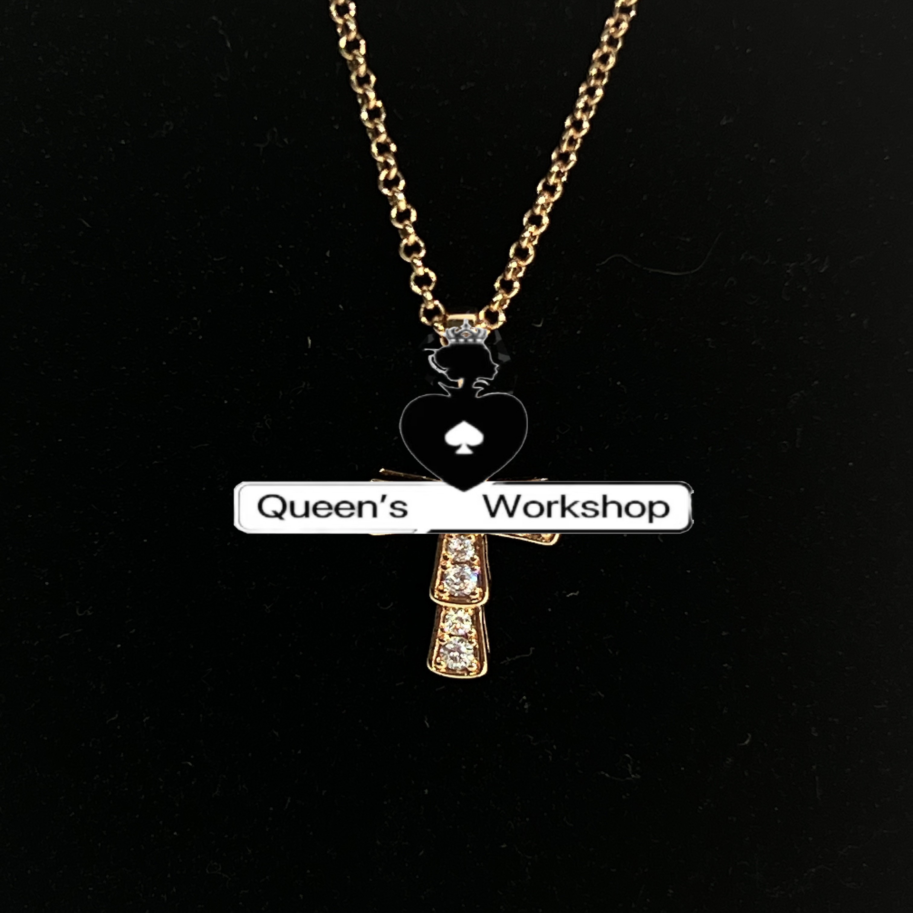 铜合金合成锆石吊坠 【Queen's】1287-92时尚满足十字架项链香槟金