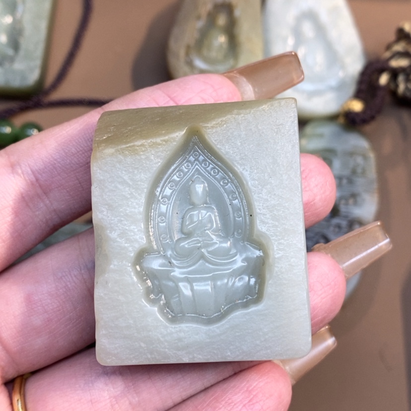 【闪购商品】和田玉（糖玉）颈饰未镶嵌美***鸭