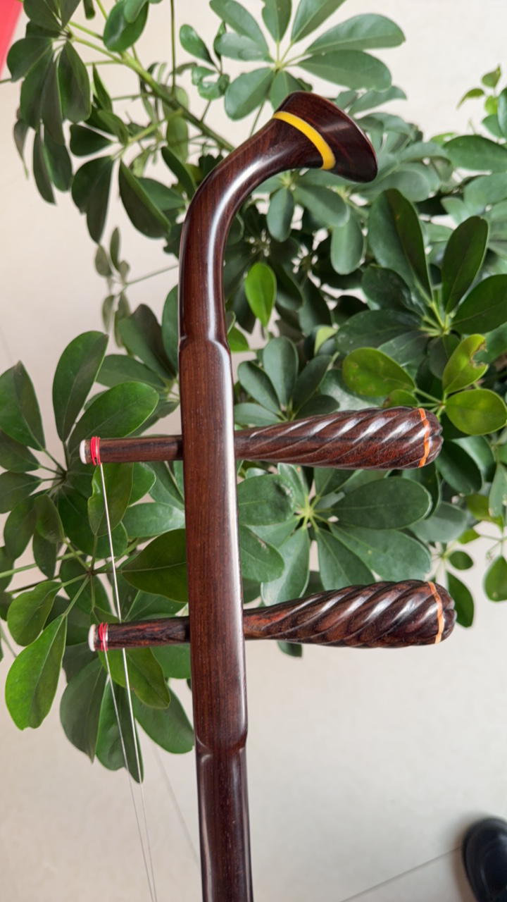 精品旧料老红木 二胡