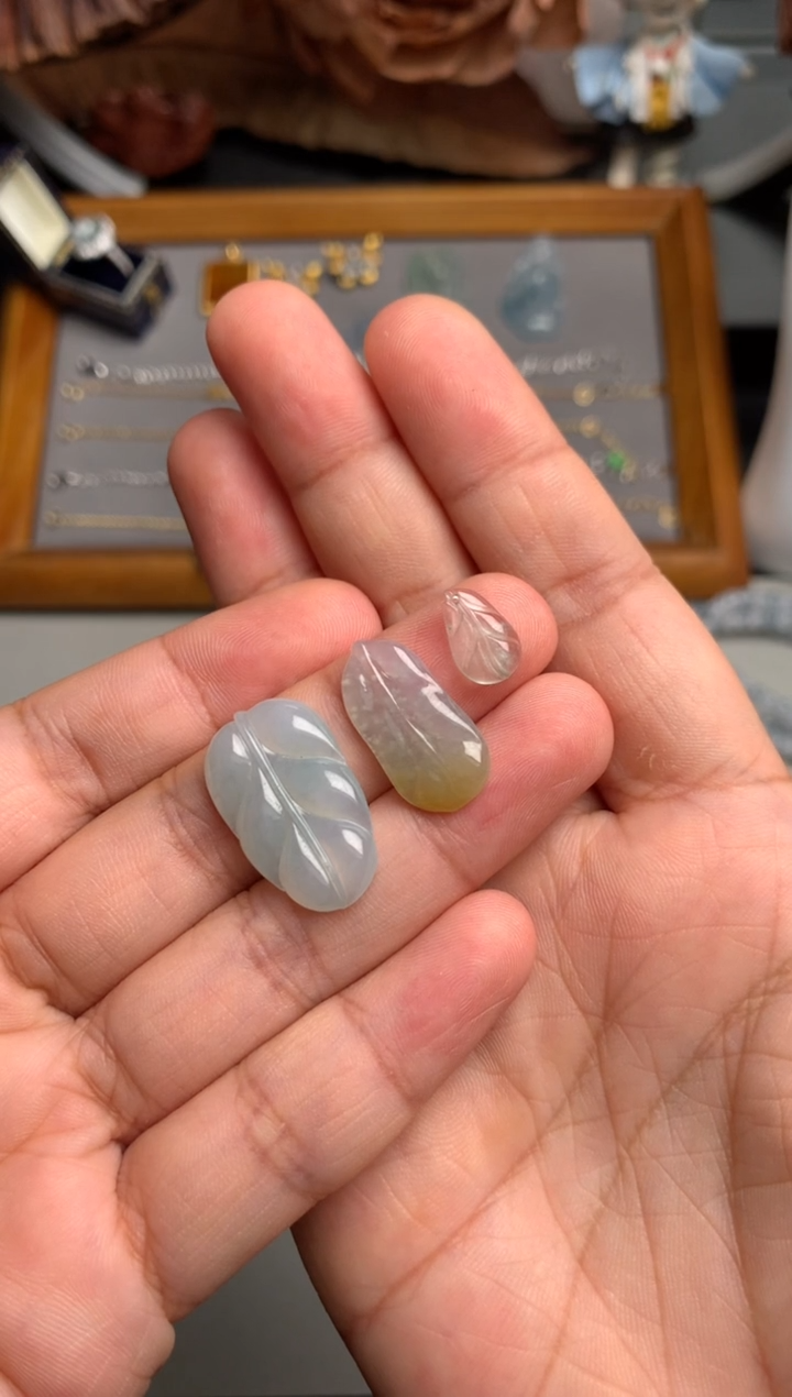 【闪购商品】翡翠颈饰未镶嵌翡翠