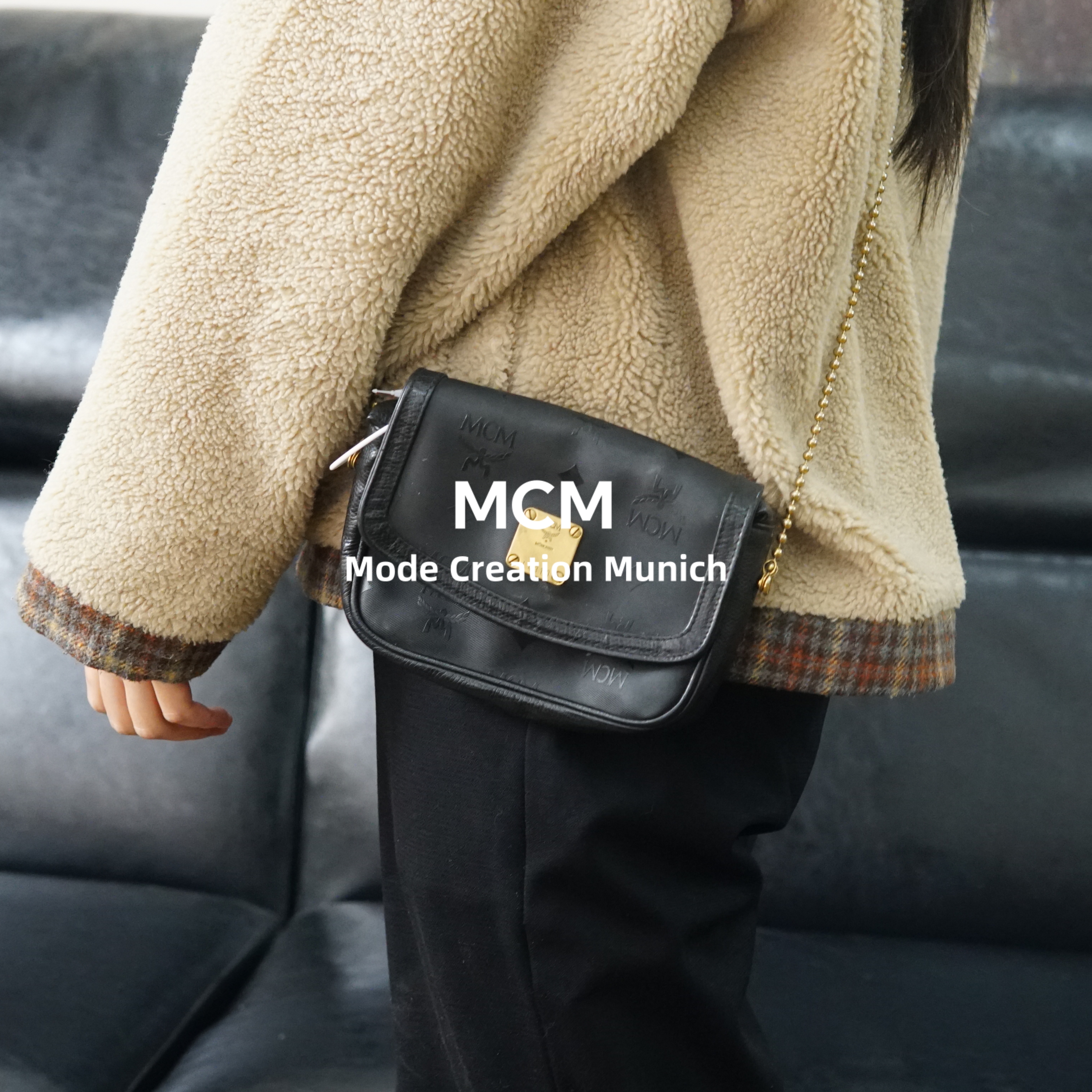 95新 MCM 黑色斜挎小钱包/FYXY11405033/5033