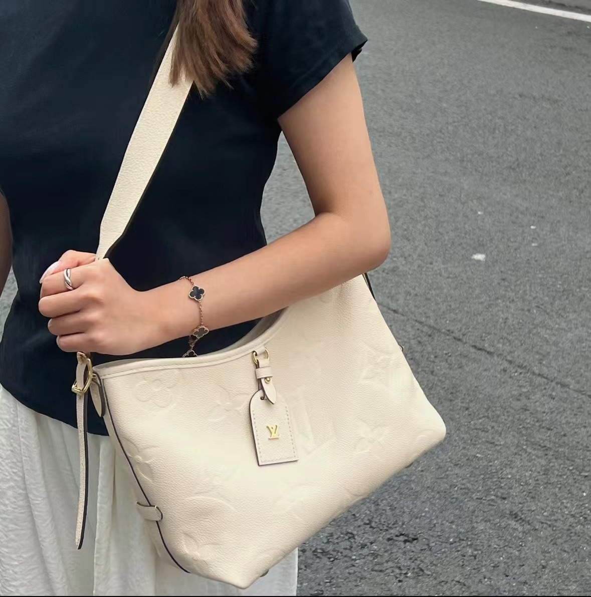 99新 LouisVuitton/路易威登 LV carryall小号全皮白/公价无/甄选