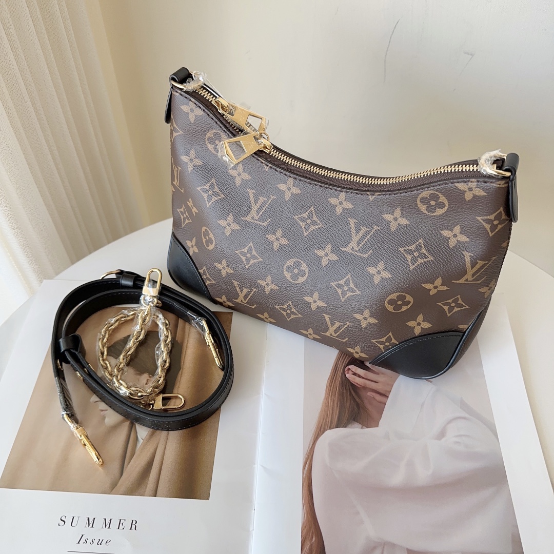 99新 LouisVuitton/路易威登 lv 黑牛角 /公价无/甄选
