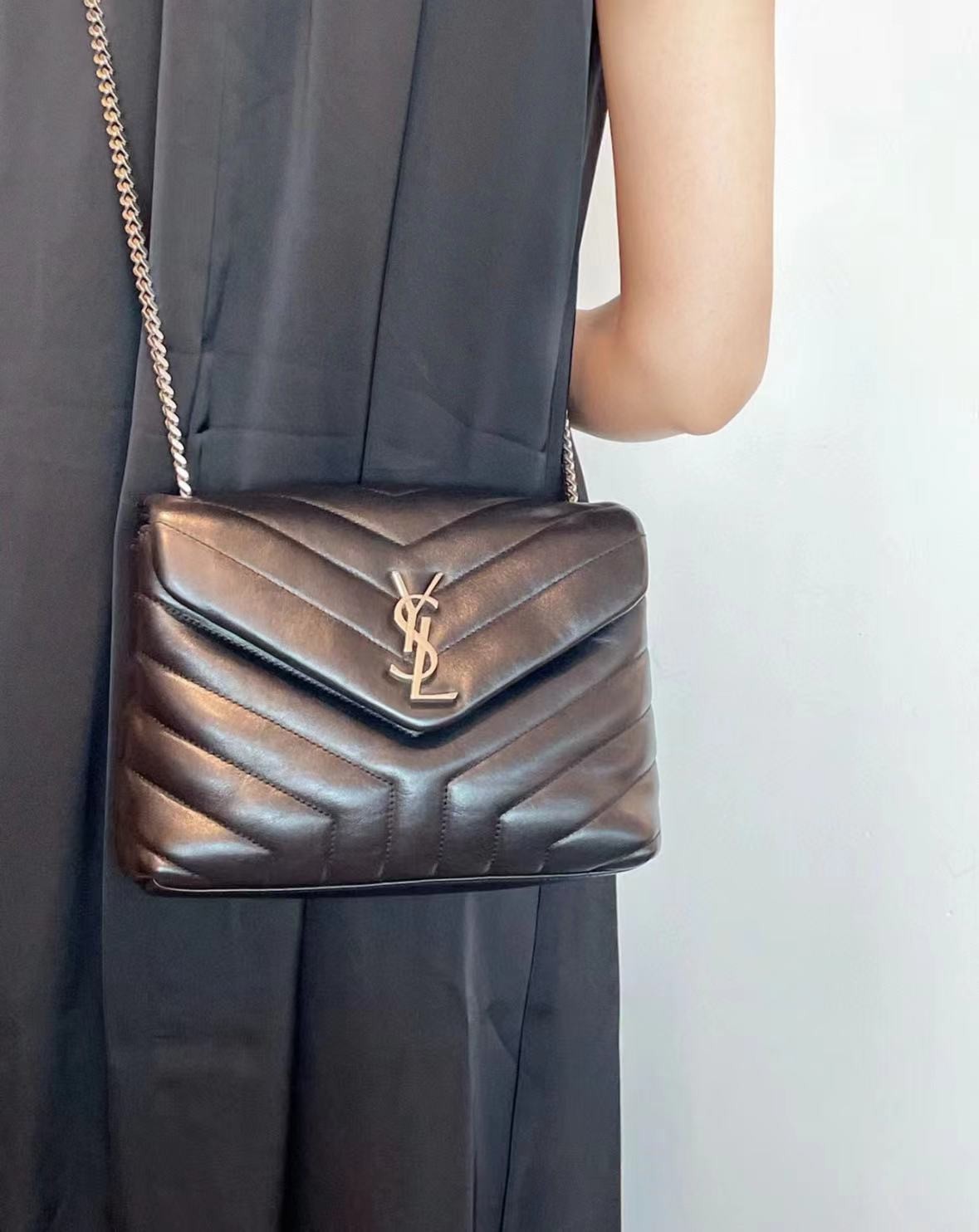 99新 YSL/圣罗兰 ysl loulou中号黑银/公价无/甄选