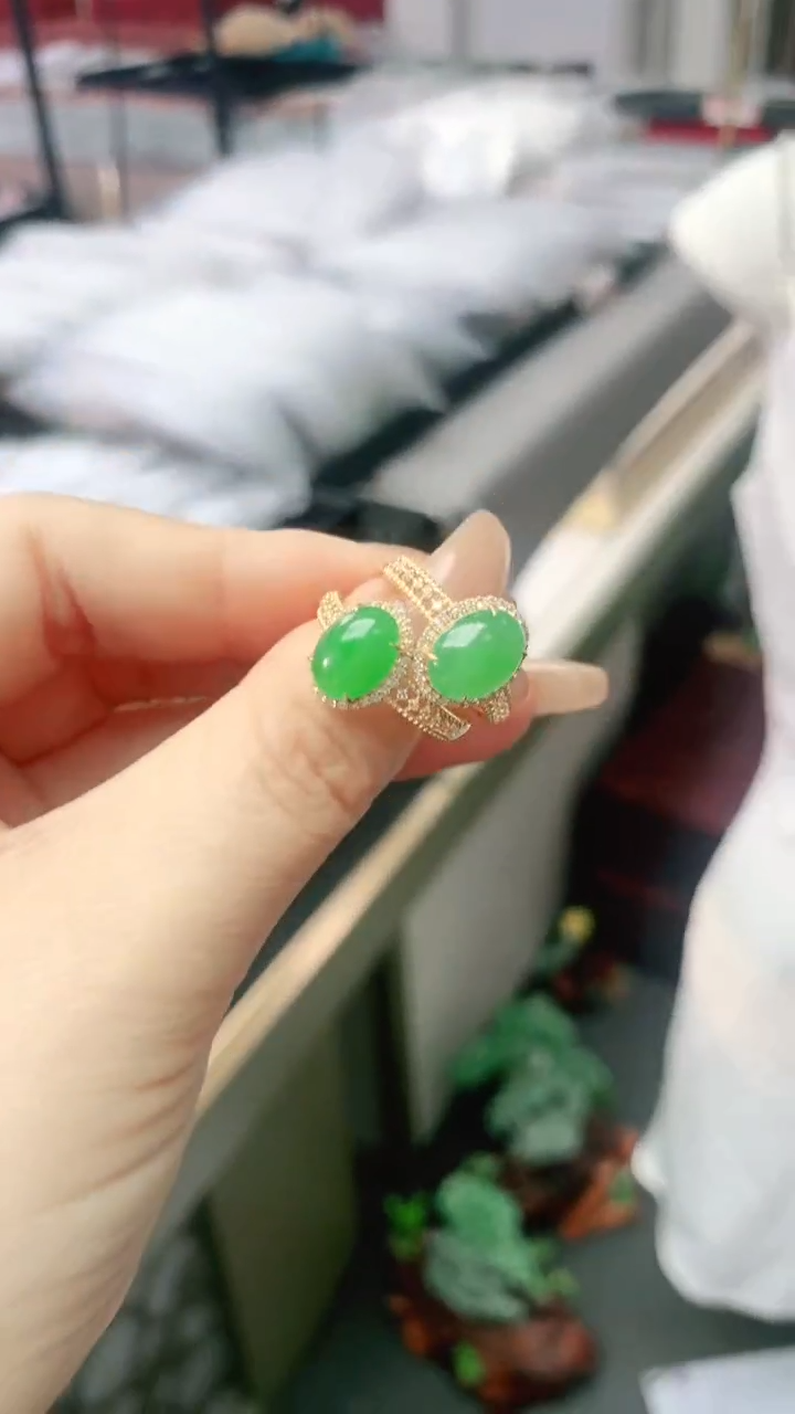【闪购商品】翡翠戒指18K金镶嵌多样性发货