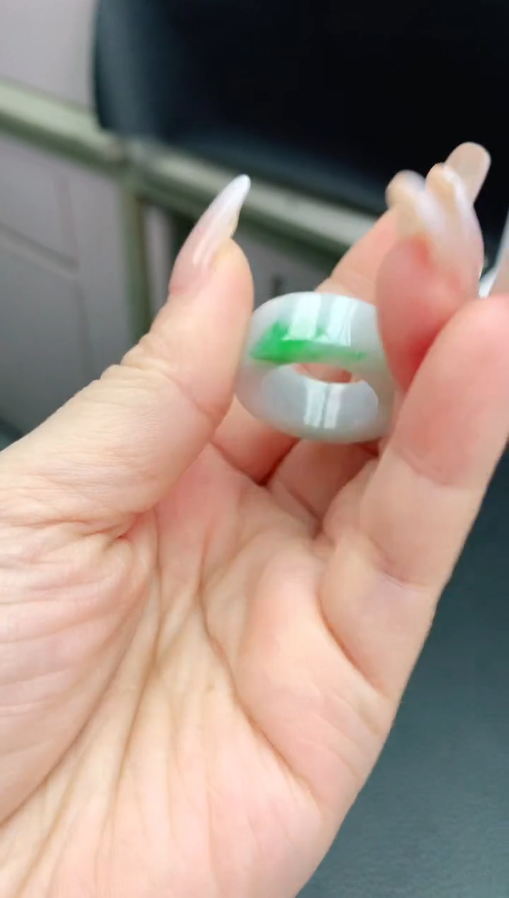 【闪购商品】翡翠戒指未镶嵌1