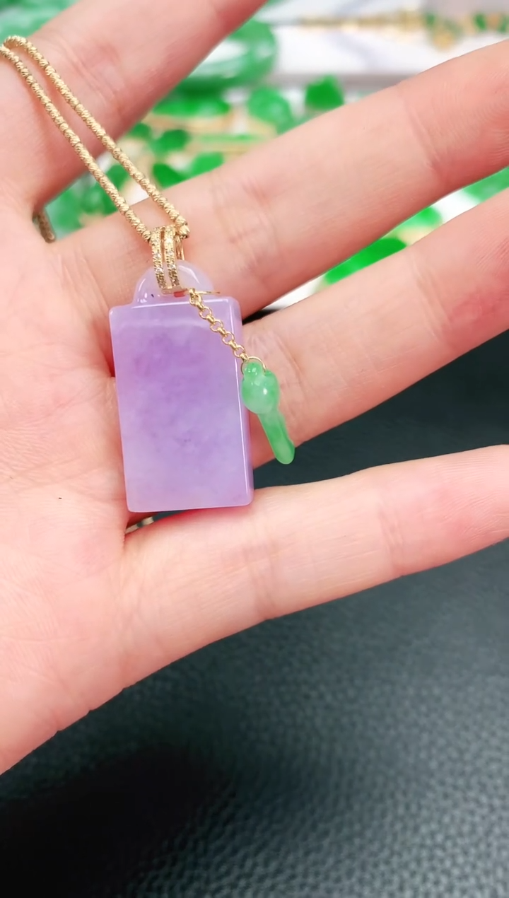 【闪购商品】翡翠颈饰18K金镶嵌多样性发货