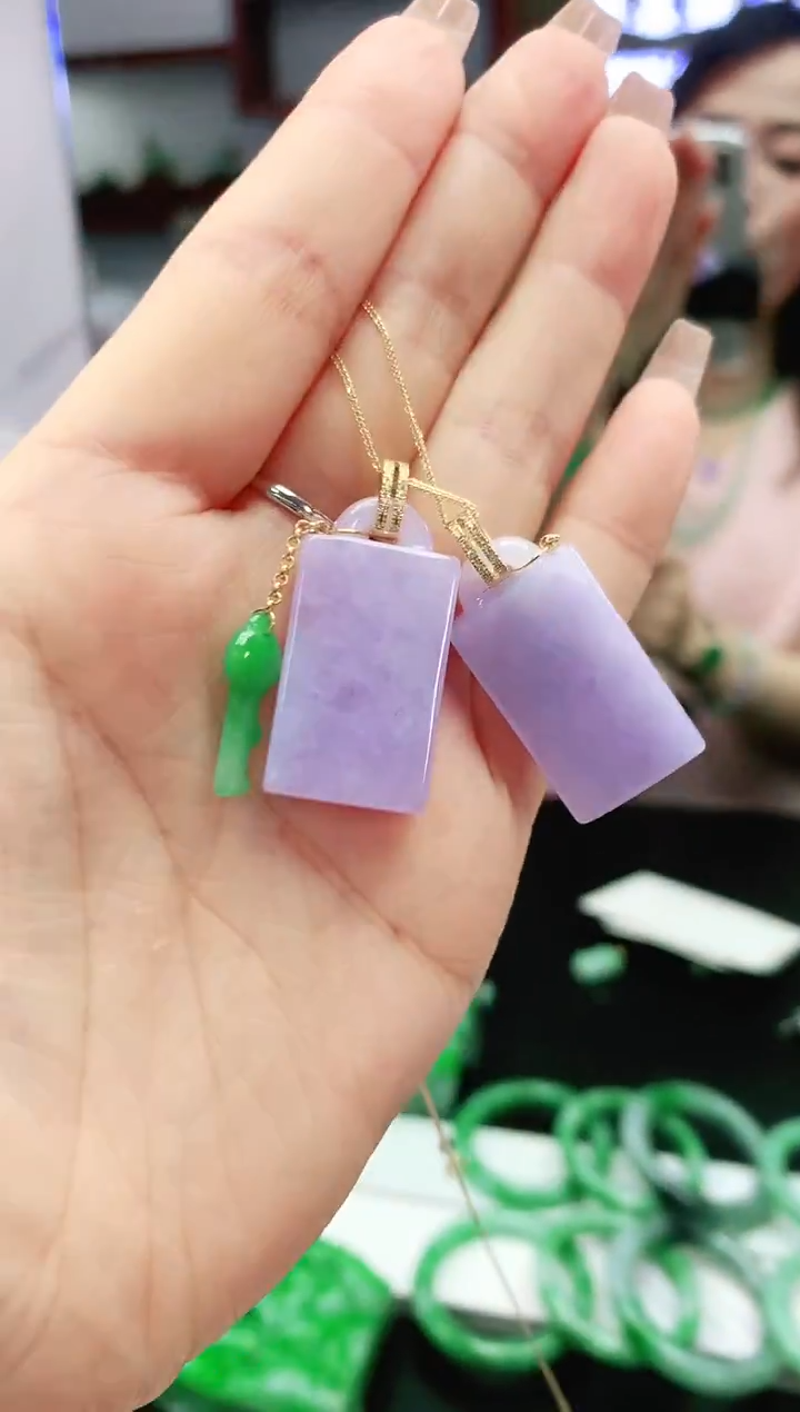 【闪购商品】翡翠颈饰18K金镶嵌多样性发货 