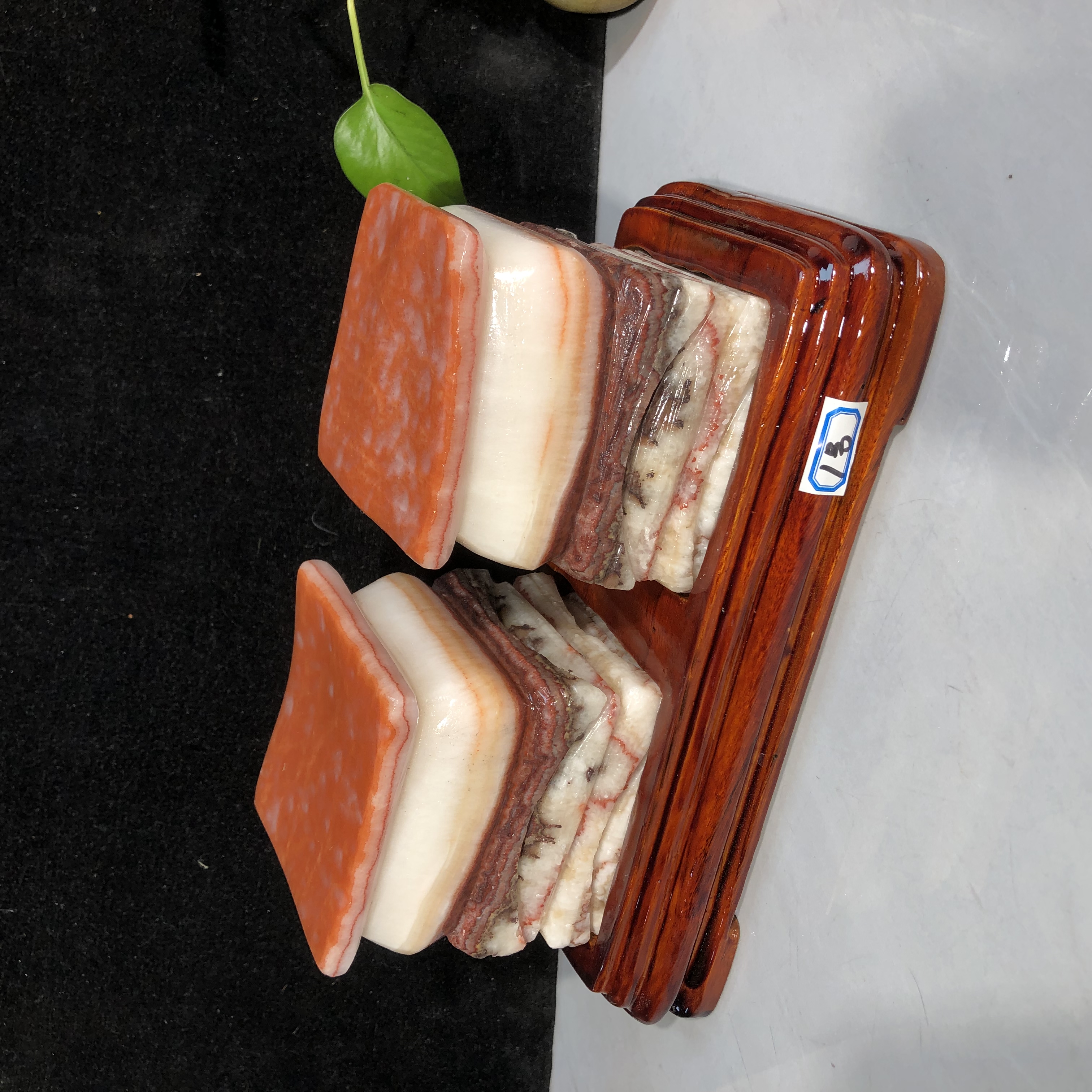 广西猪肉石家居办公礼品装饰摆件天然奇石观赏石五花肉原石摆件