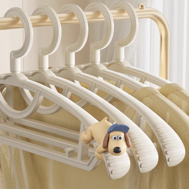 衣架家用挂衣防滑防肩角衣撑晾衣服学生宿舍护衣架子衣柜无痕挂架