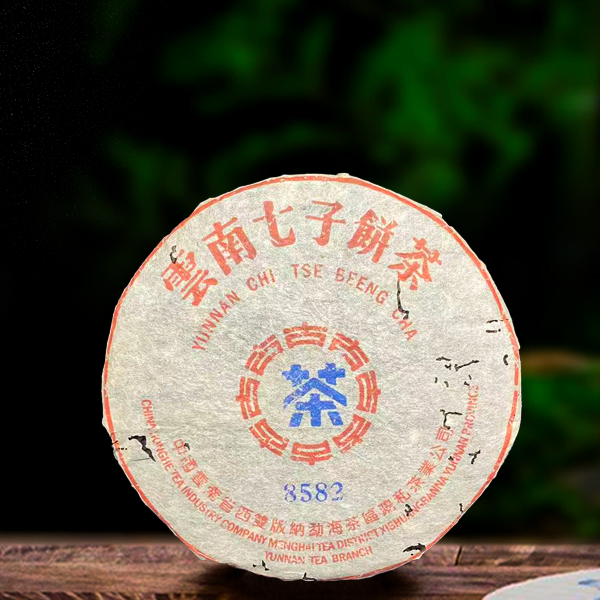 2001年8582生茶357g