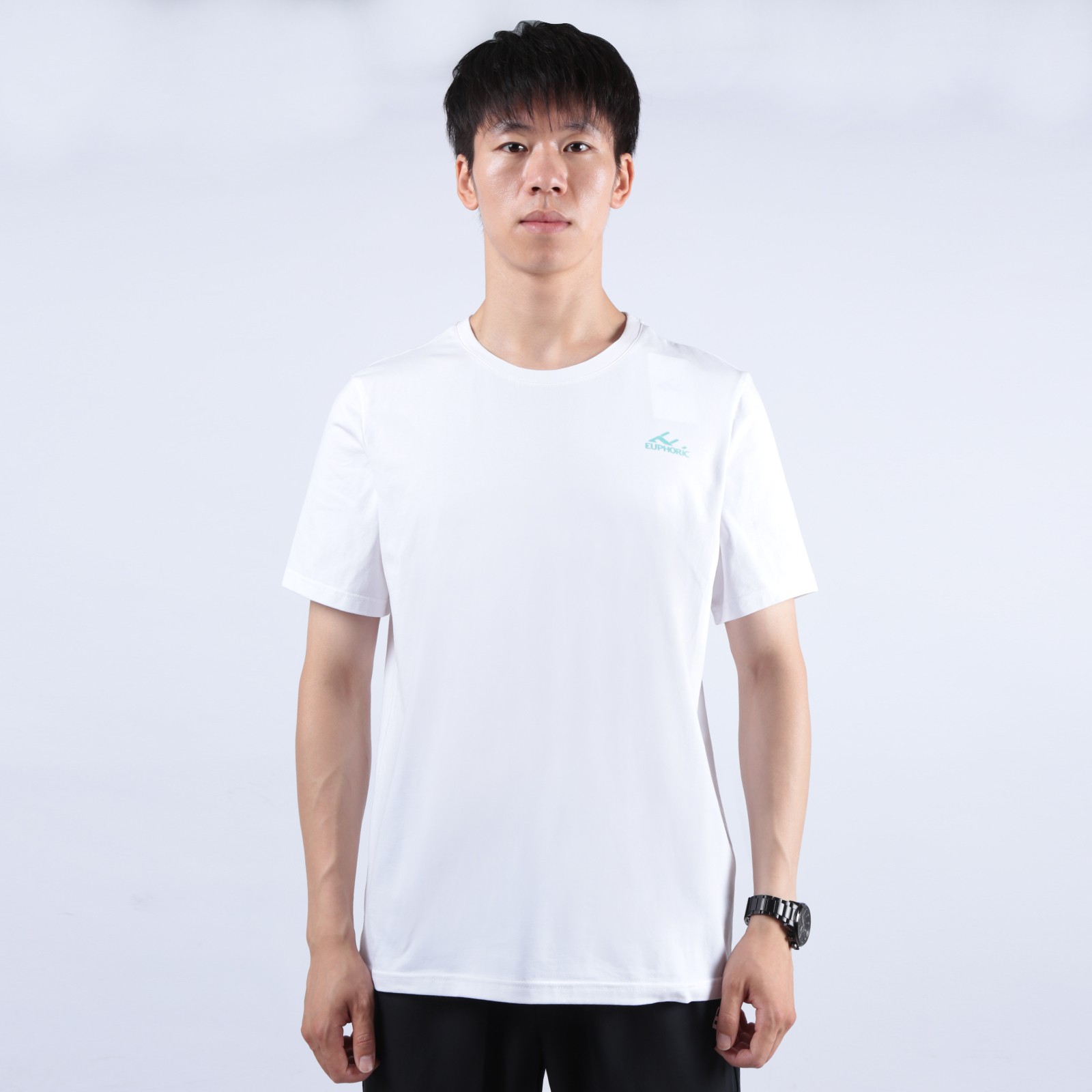 山东魏桥向尚运动男式T恤2215-06   4683黑4684白