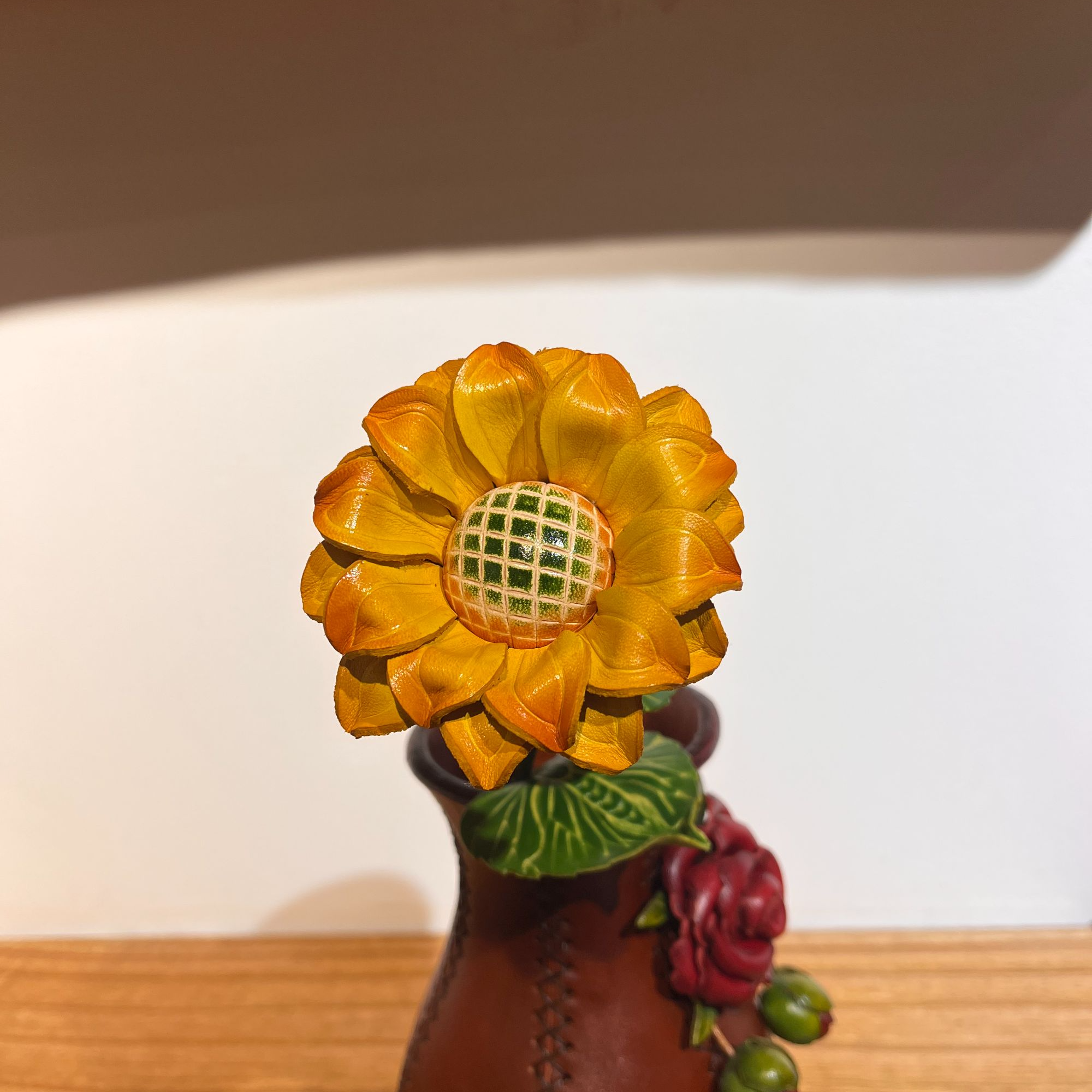 头层牛皮玫瑰花束手工制作家居软装客厅玄关酒柜桌面装饰品摆件