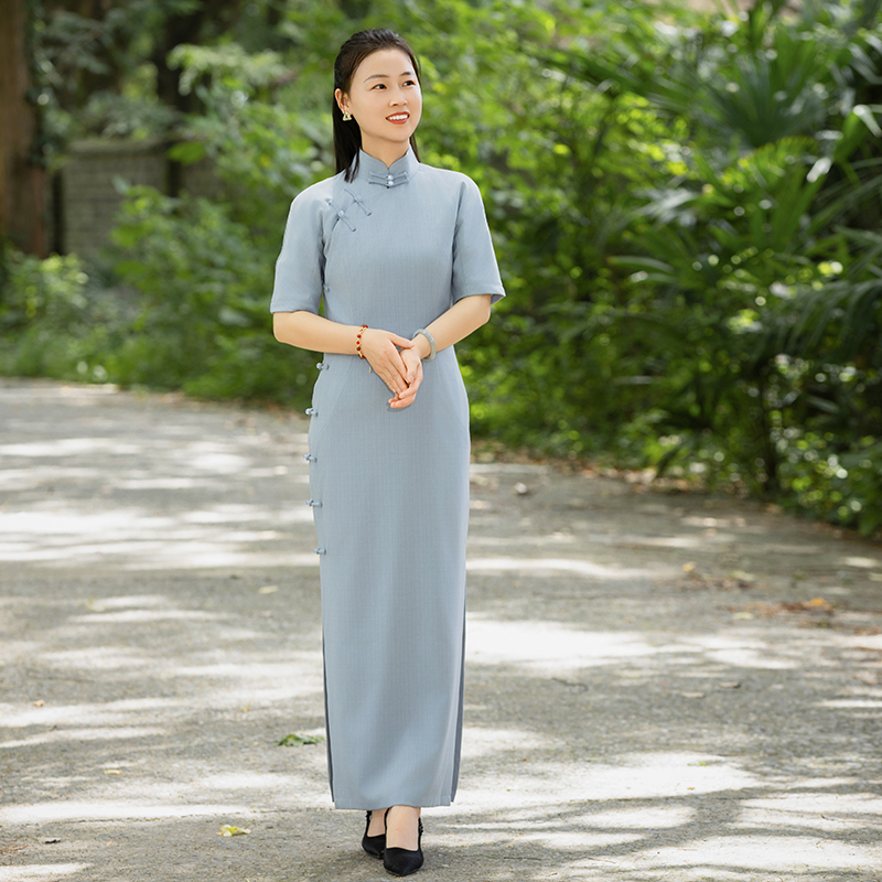 【云芊阁】春夏复古风经典款气质优雅复古修身浅蓝色时尚日常款旗袍