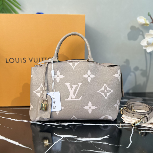 99新 LouisVuitton/路易威登 99新/路易威登/单肩包/市场价26800