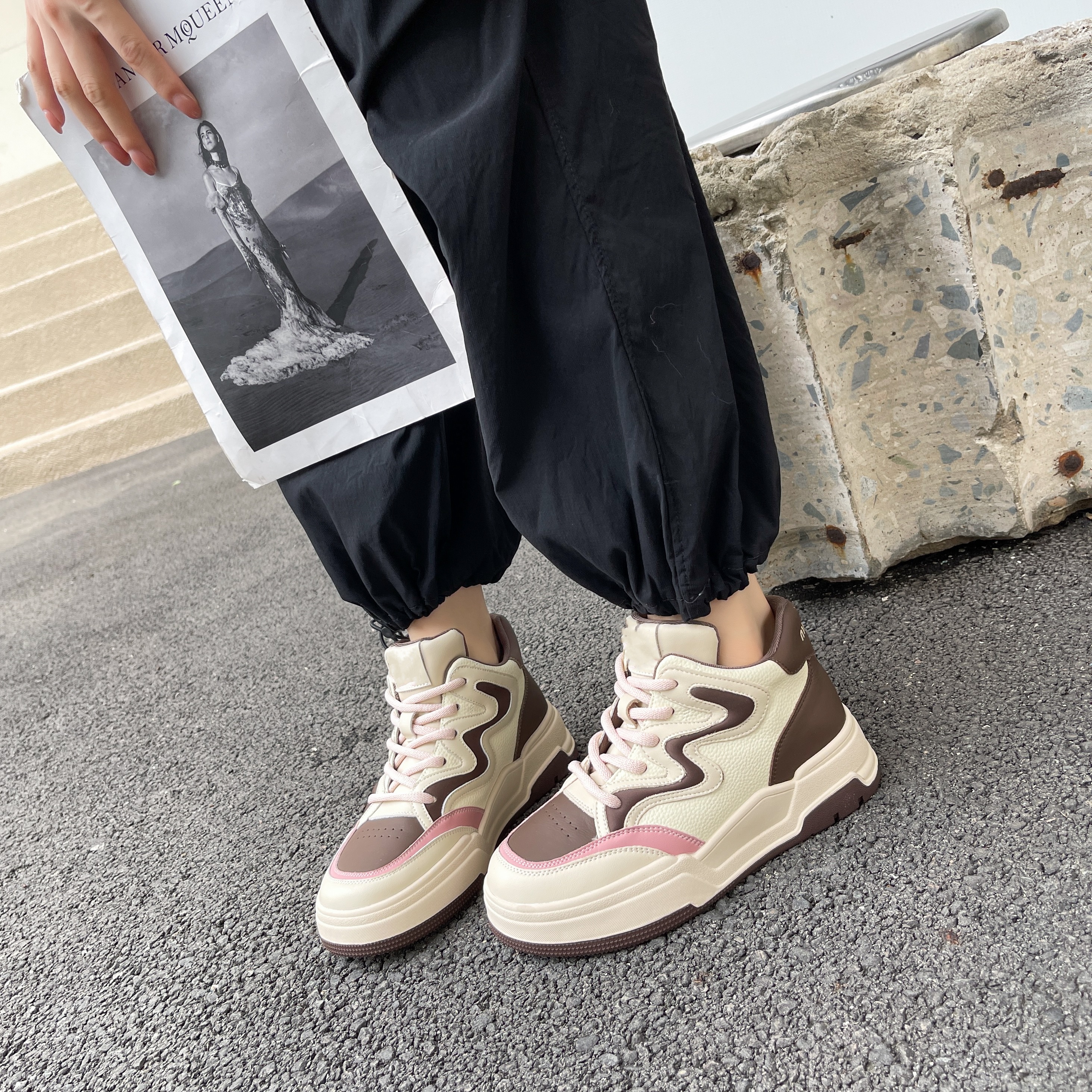 38128213高帮休闲鞋运动时尚百搭透气真皮潮流平底韩版春秋