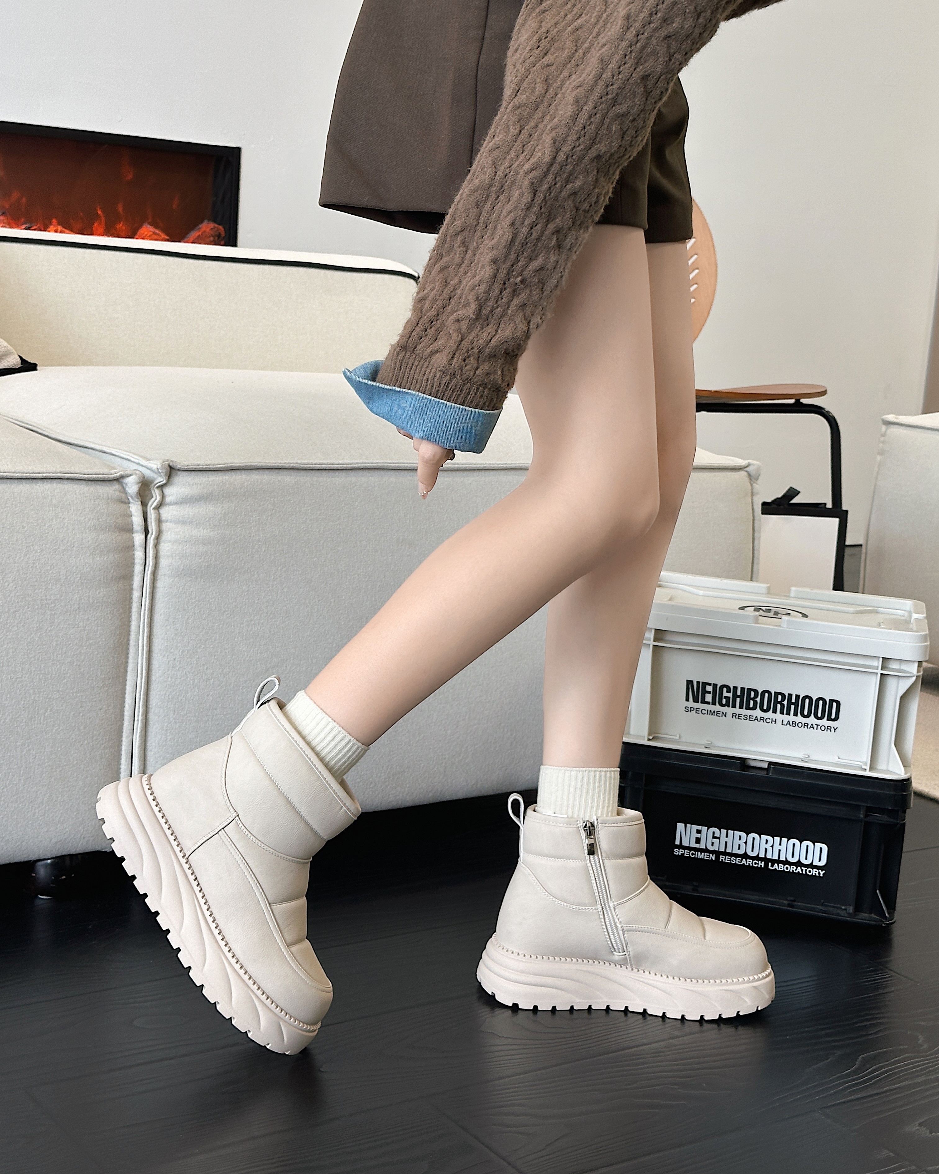 09133611时尚雪地棉靴厚底加绒加厚中筒保暖冬季