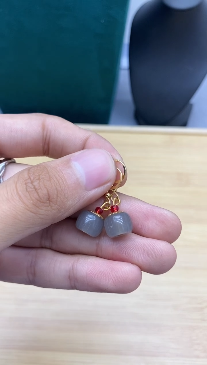 【闪购商品】和田玉耳饰银S925镀金镶嵌18