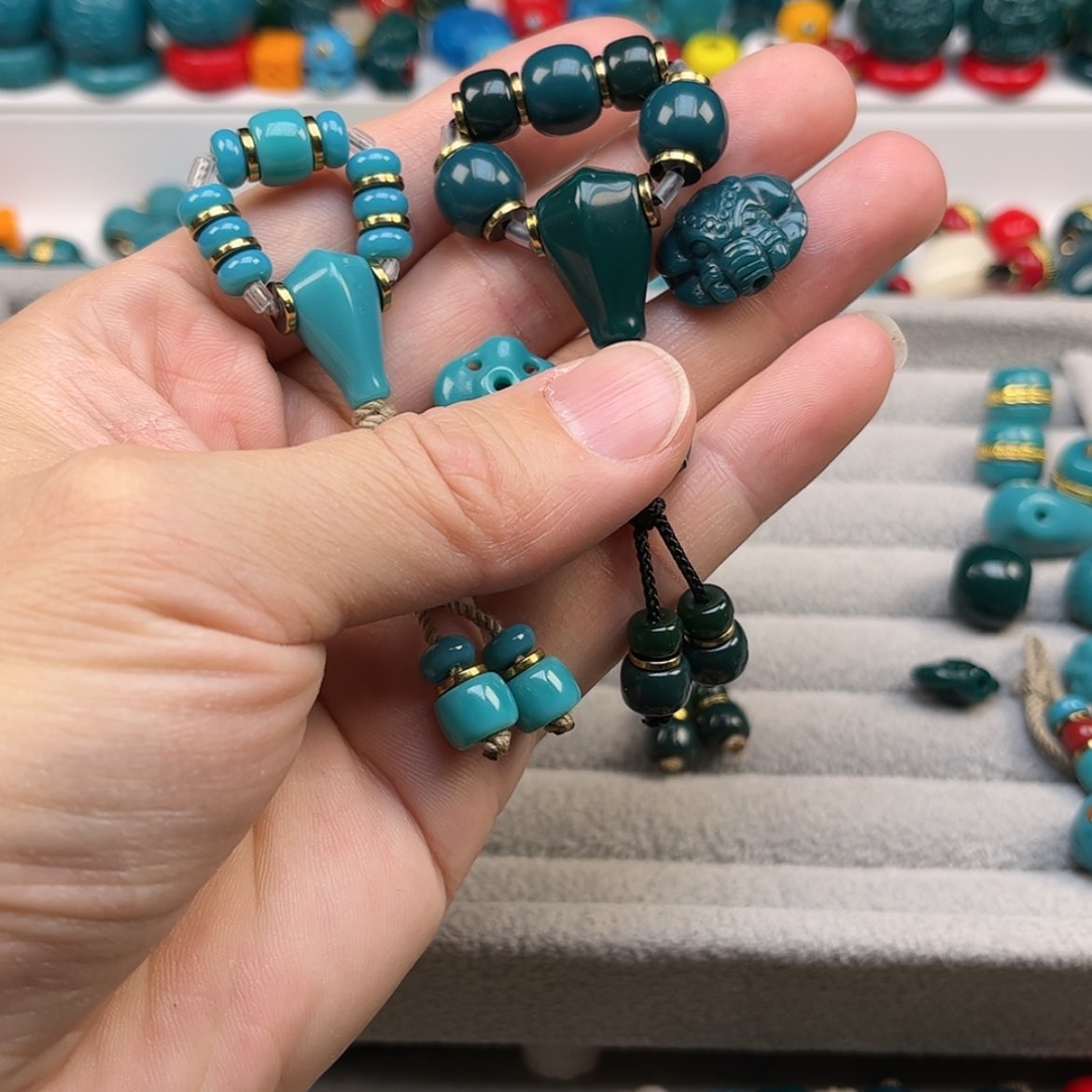 【闪购商品】琉璃颈饰菩**镜