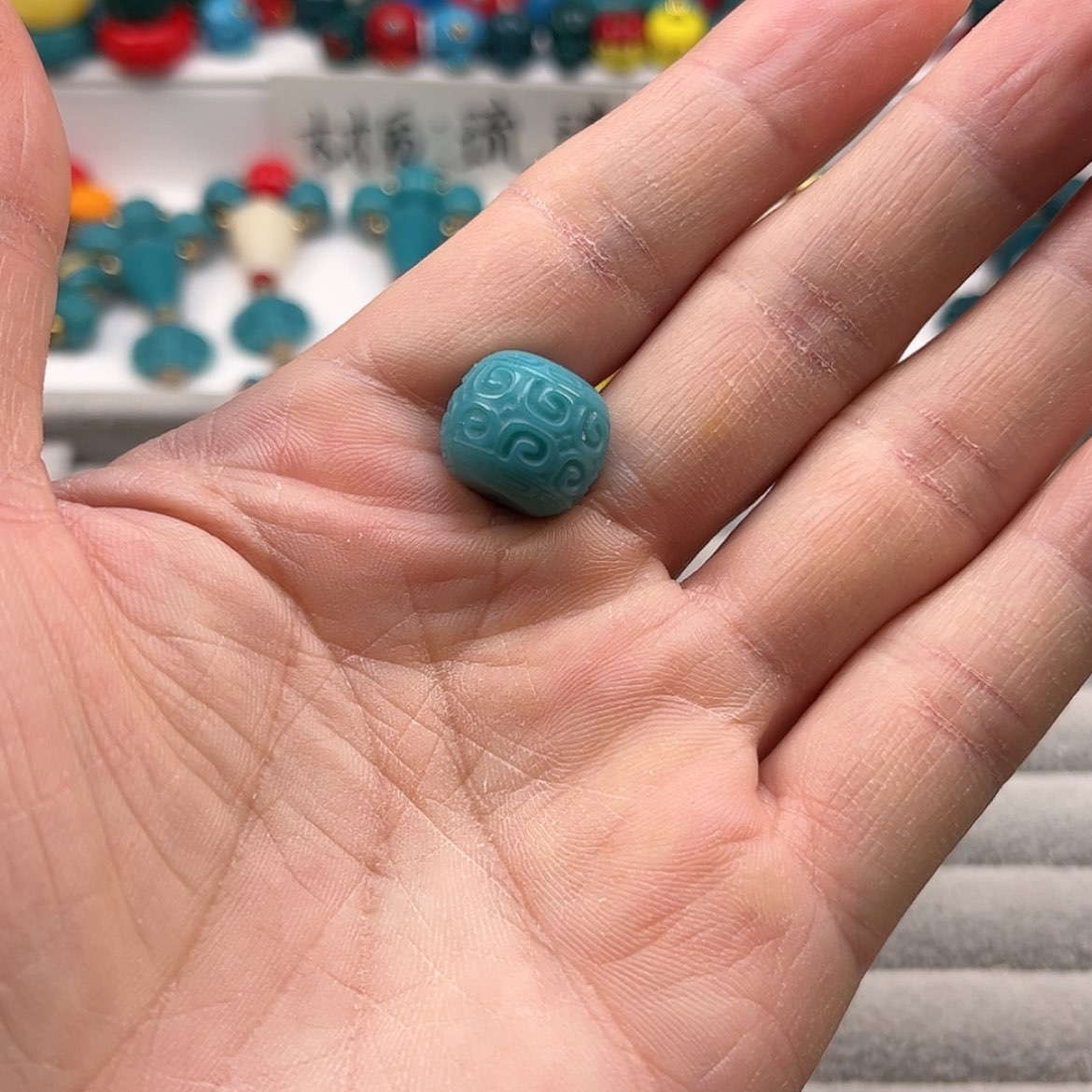【闪购商品】琉璃颈饰老**车卡14